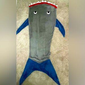 BlankieTails - Shark